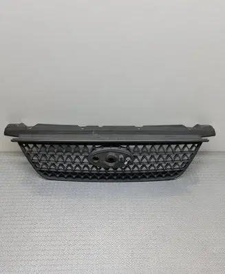 Ford Focus Front bumper upper radiator grill