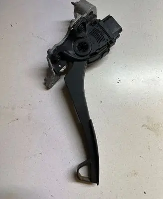 Volvo XC90 Accelerator throttle pedal 30715179 6PV00954804 C95YE02