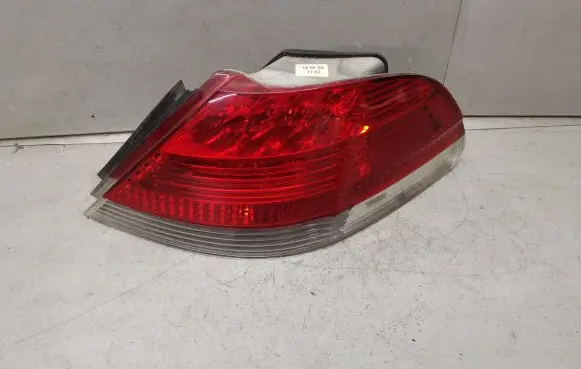 BMW 7 E65 E66 Rear/tail lights 6937236