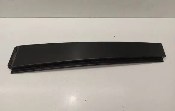 Volkswagen Touran II Rear door glass trim molding 1T0839889