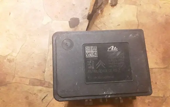 Peugeot 208 ABS Pump 10091539563 10062531511