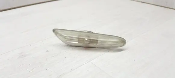 BMW 1 E81 E87 Front fender indicator light 6313693299809