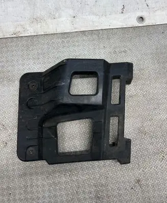 KIA Stinger Rear bumper mounting bracket 86686J5000