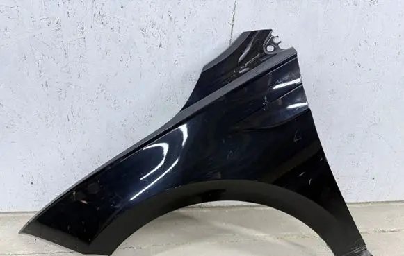 Volkswagen Polo VI Fender 2G0821105