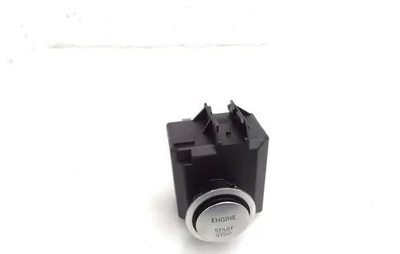 Mercedes-Benz CLA C117 X117 W117 Ignition lock A2469055103 1014656700