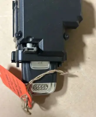 Audi A4 S4 B8 8K Ignition lock 8K0909131 33304101 10907015114