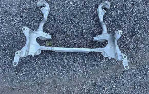 Audi A4 S4 B8 8K Front subframe 8K0399315 8K0399315B
