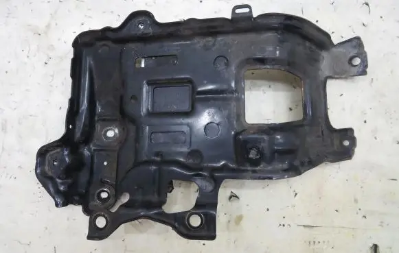 Ford Mondeo MK V Battery bracket 