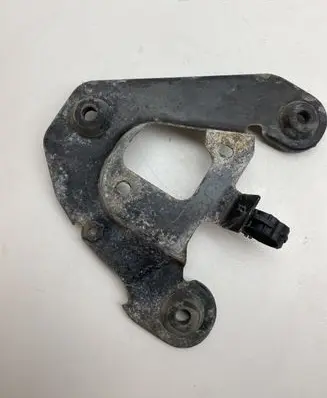 Maserati Levante Bracket in trunk/boot 