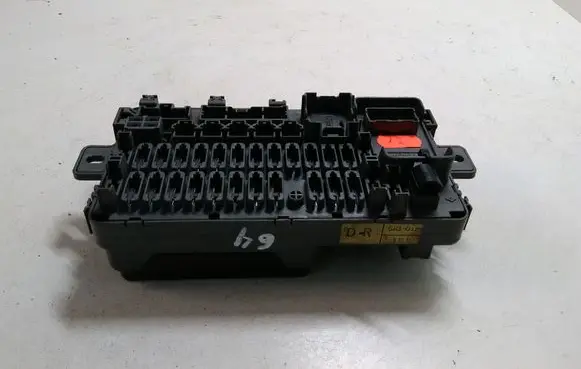 Honda Civic Fuse module 38600SH3G1