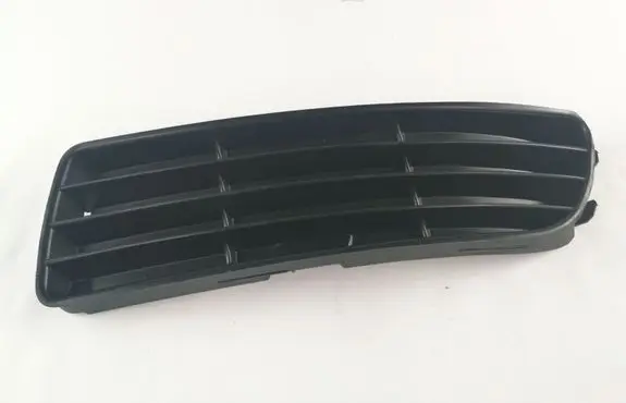 Front bumper lower grill