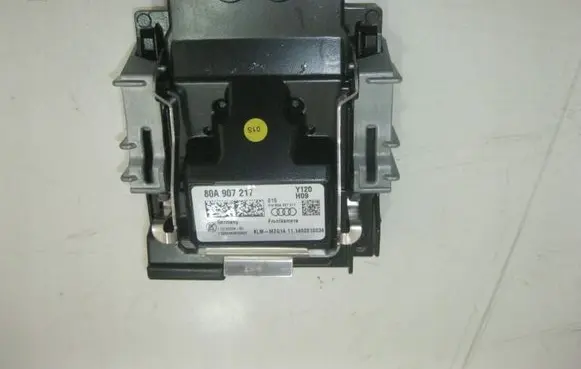 Windshield/windscreen camera