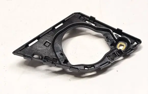 Audi Q7 4M Side speaker frame 4M0035428