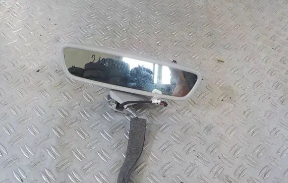 Rear view mirror (interior)