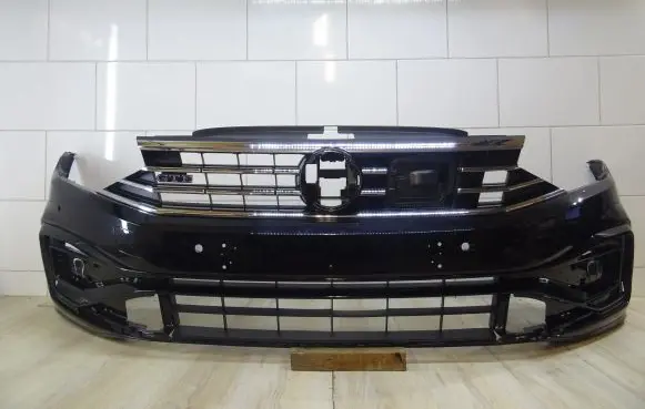 Volkswagen PASSAT B8 Front bumper 3G0807221G