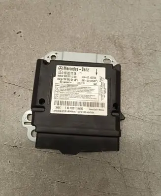 Mercedes-Benz ML W166 Airbag control unit/module A1669020405
