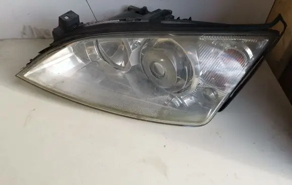 Ford Mondeo Mk III Headlight/headlamp 0301174271 1S7113006CL 1307329064