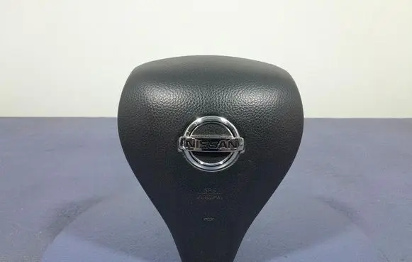 Nissan Qashqai Steering wheel airbag 985104EA1A