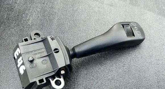 BMW 3 E46 Wiper control stalk 8363664M 01204000