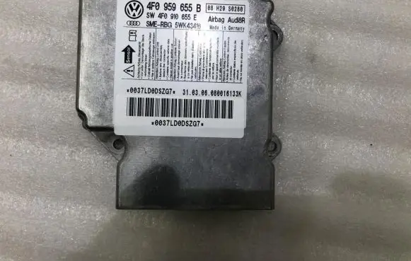 Audi A6 S6 C6 4F Airbag control unit/module 4F0959655B