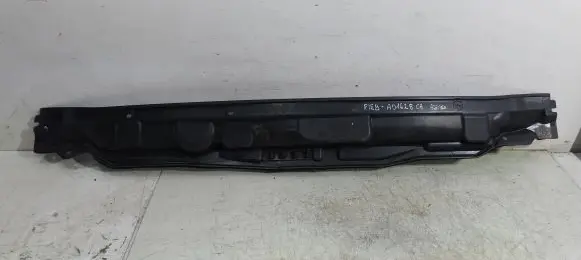 Ford Focus Wiper trim F1EB-A01628-CA