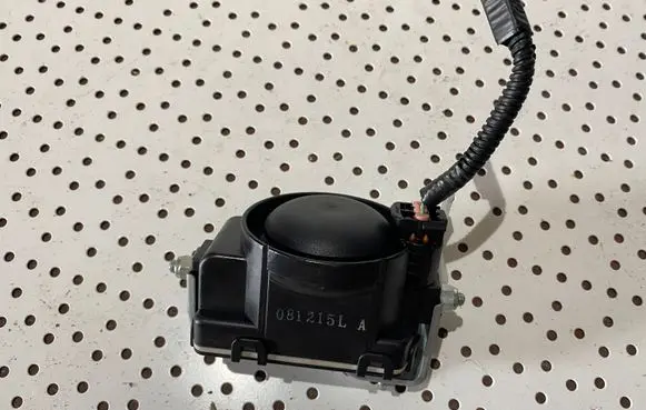 Lexus IS 220D-250-350 Alarm system siren 8904053030
