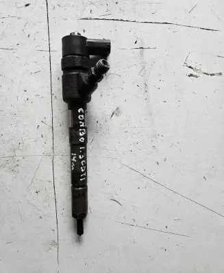 Opel Combo D Fuel injector 0445110351