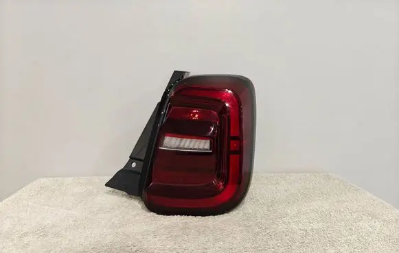 Fiat 500E Rear/tail lights 20270201 E332BECE 214040700