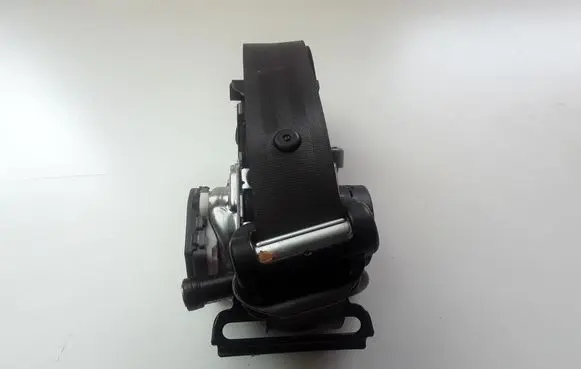 Volvo S60 Front seatbelt 39818844