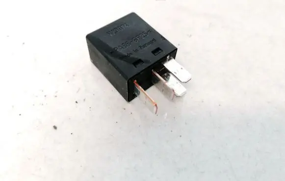 Ford Mondeo Mk III Other relay 2W9314B192BA