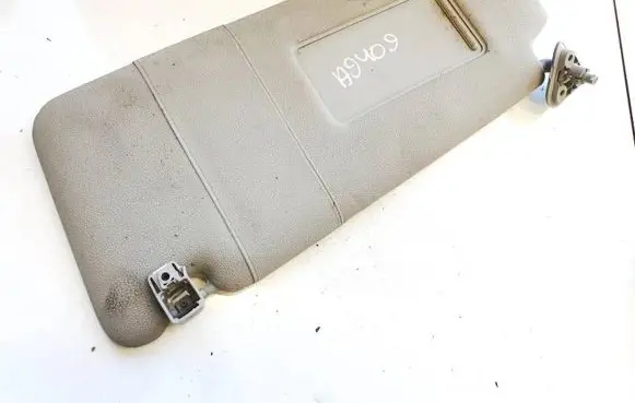 Sun visor