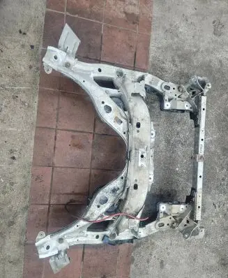BMW 5 F10 F11 Front subframe 031929621