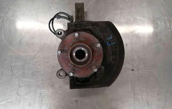 Nissan Qashqai Front wheel hub spindle knuckle 40015JD000