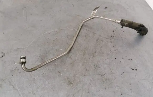 Volkswagen Golf Plus Engine coolant pipe/hose 03G497C