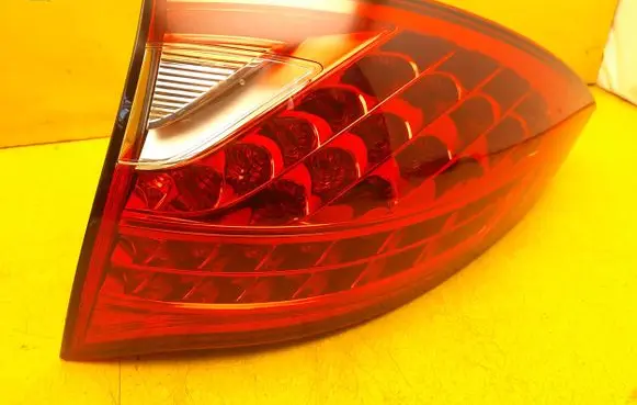 Porsche Cayenne (92A) Rear/tail lights 7P5945096F