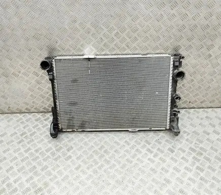 Mercedes-Benz CLS C218 X218 Coolant radiator A0995002603