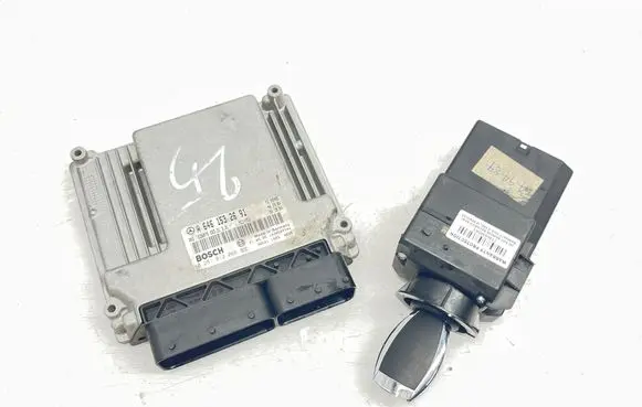 Mercedes-Benz R W251 Engine ECU kit and lock set A6461532691