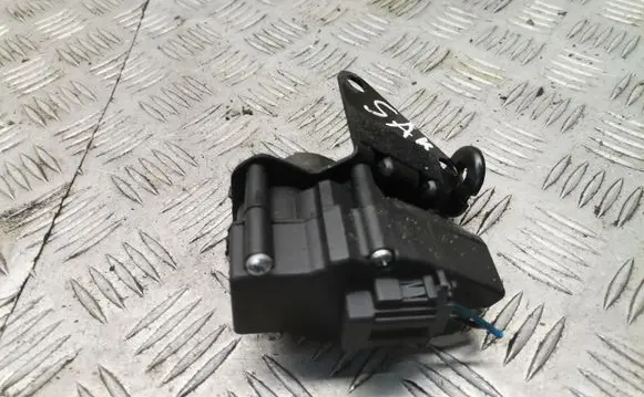 Seat Alhambra (Mk1) Vent window/glass motor 7m0847079