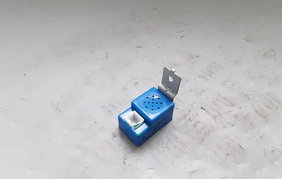 KIA Magentis Horn buzzer relay 957102G100