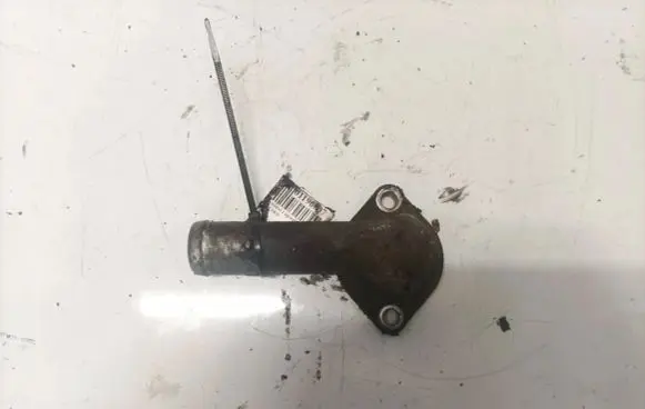 Hyundai Lantra I Engine coolant pipe/hose