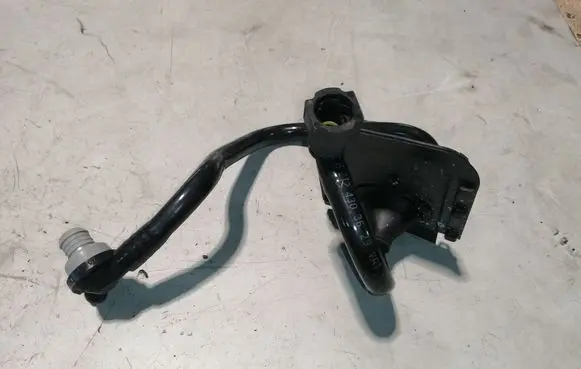 Mercedes-Benz E W212 Vacuum line/pipe/hose A2124303629