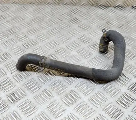 Mercedes-Benz C W205 Engine coolant pipe/hose A2055061235
