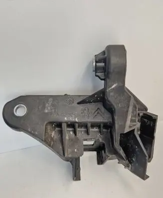Peugeot 208 I Other engine bay part 9685233080