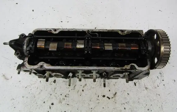 Fiat Punto (188) Engine head 
