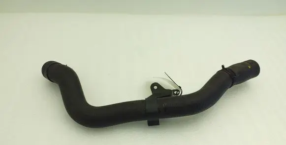 Mazda CX-3 Engine coolant pipe/hose