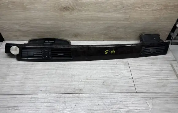 BMW 3 E90 E91 Dash center air vent grill 6910734 7009275