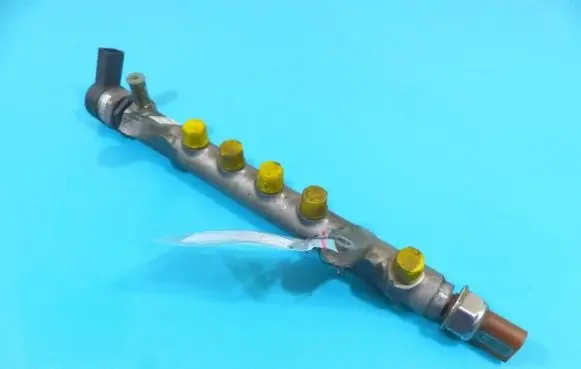 Volkswagen Scirocco Fuel main line pipe 03L089G IMPRK1219995