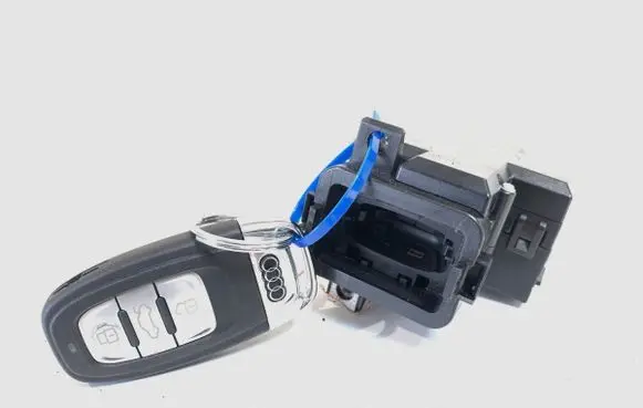 Audi A4 S4 B8 8K Ignition lock 8K0909181D