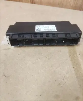BMW M4 G82 G83 Air suspension control unit module (rear) 37148835394