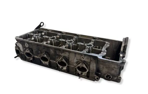 BMW 7 E65 E66 Engine head 7792672